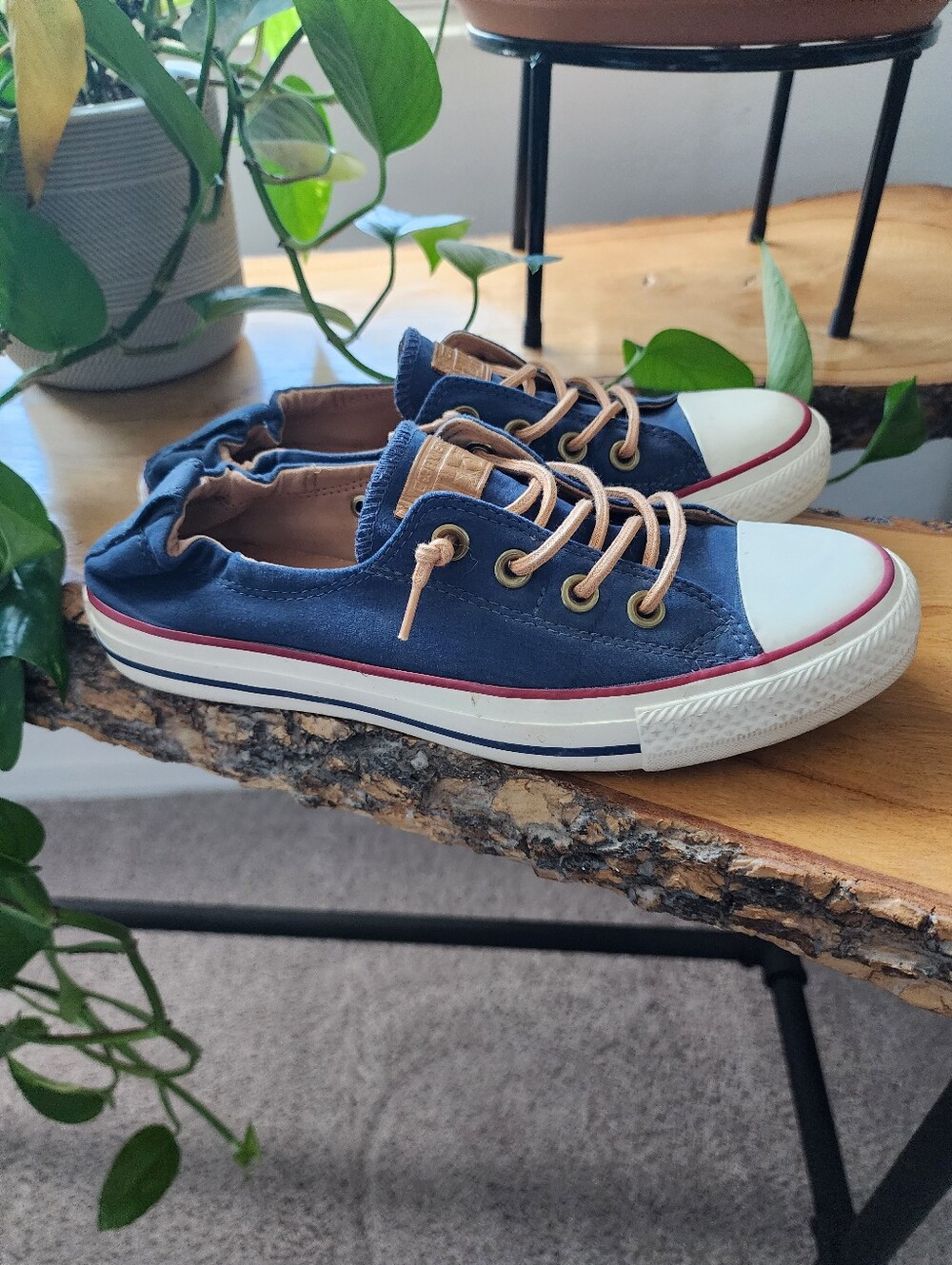 Converse All Star Blue Tennis Shoes, Stretch Fit Heel, 8.5